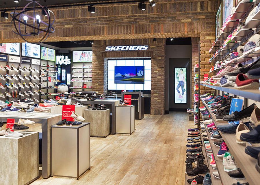 Магазин Skechers в Сантьяго-де-Компостела (фото 4)