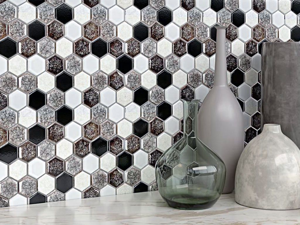 Настенная плитка-мозаика для ванной комнаты – фото дизайн