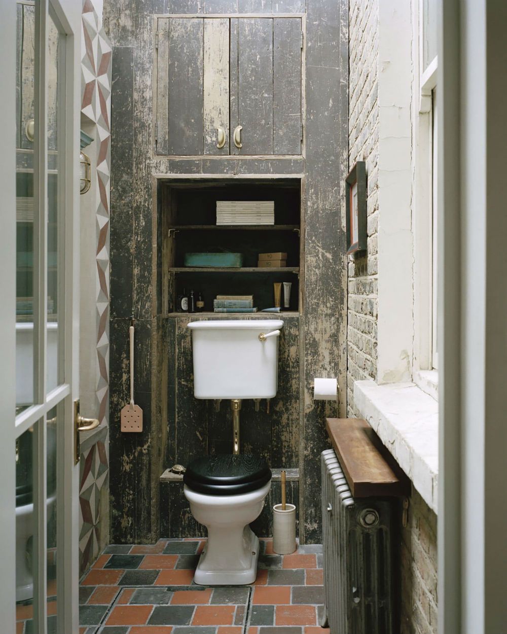 Фото:// design by mark lewis interior design | photo by rory gardiner | via remodelista