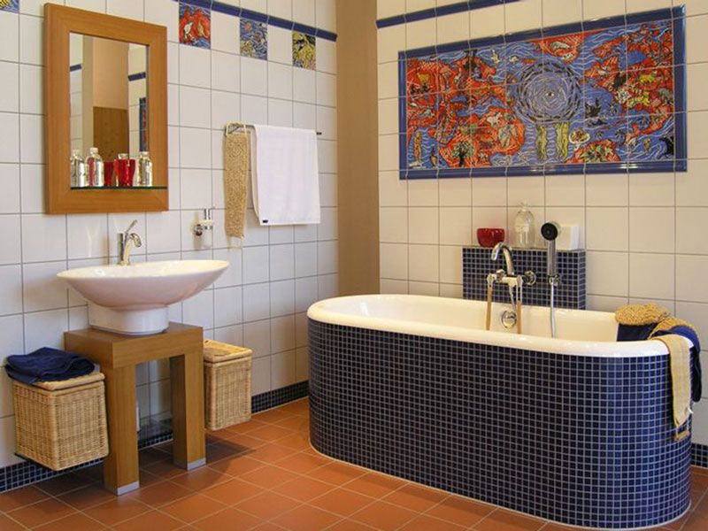 Дизайн ванной комнаты с панно